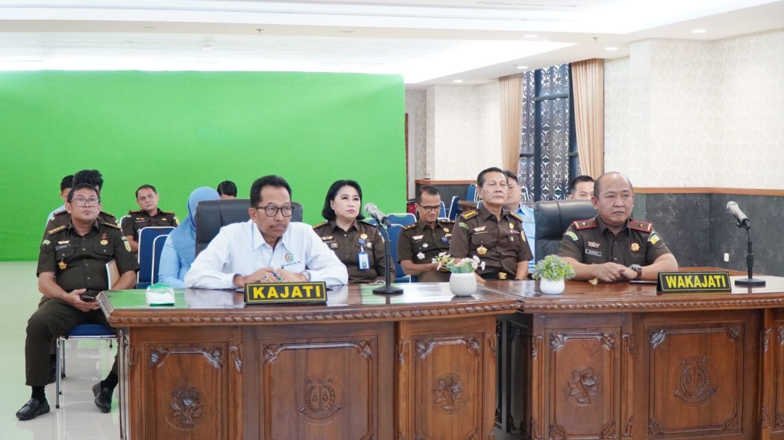 Kajati Riau Ikuti Sosialisasi Pembangunan Zona Integritas, Kepatuhan Internal dan Core Value Kejaksaan