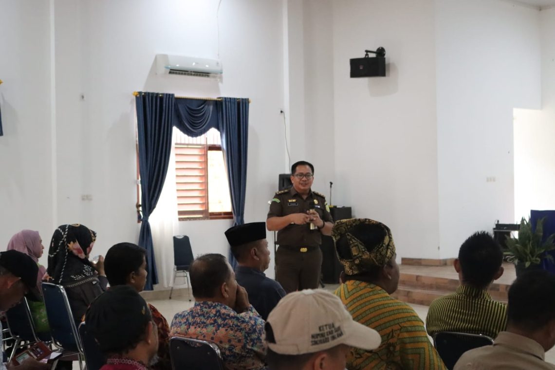 Tim Penkum Kejati Riau Berikan Pemahaman & Pencegahan Tindak Pidana Korupsi di Siak