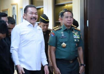 Panglima TNI Agus Subiyanto Silaturahmi ke Jaksa Agung ST Burhanudin 