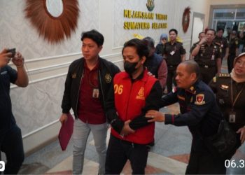 Tim Tabur Kejati Sumsel Berhasil Amankan Tersangka Perkara Tipikor AT