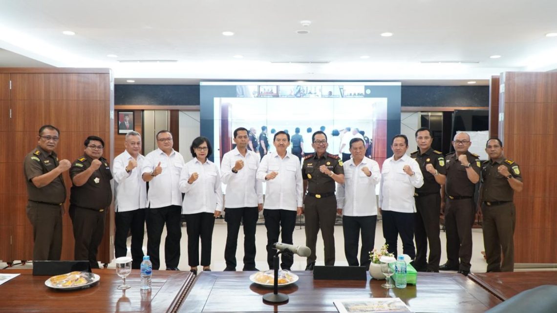 Kajati Riau Rapat Monitoring, Evaluasi Pakem & Eksistensi Posko Perwakilan Kejaksaan RI