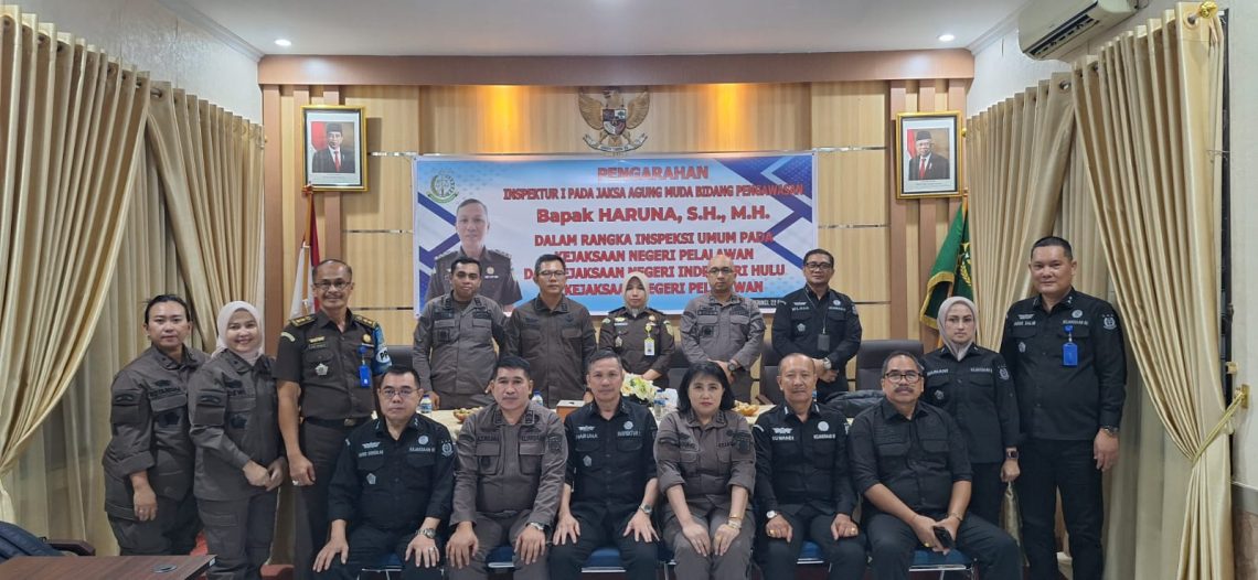 Aswas Kejati Riau Dampingi Inspektur I Jamwas Kejagung Inspeksi Umum di Kejari Pelalawan 