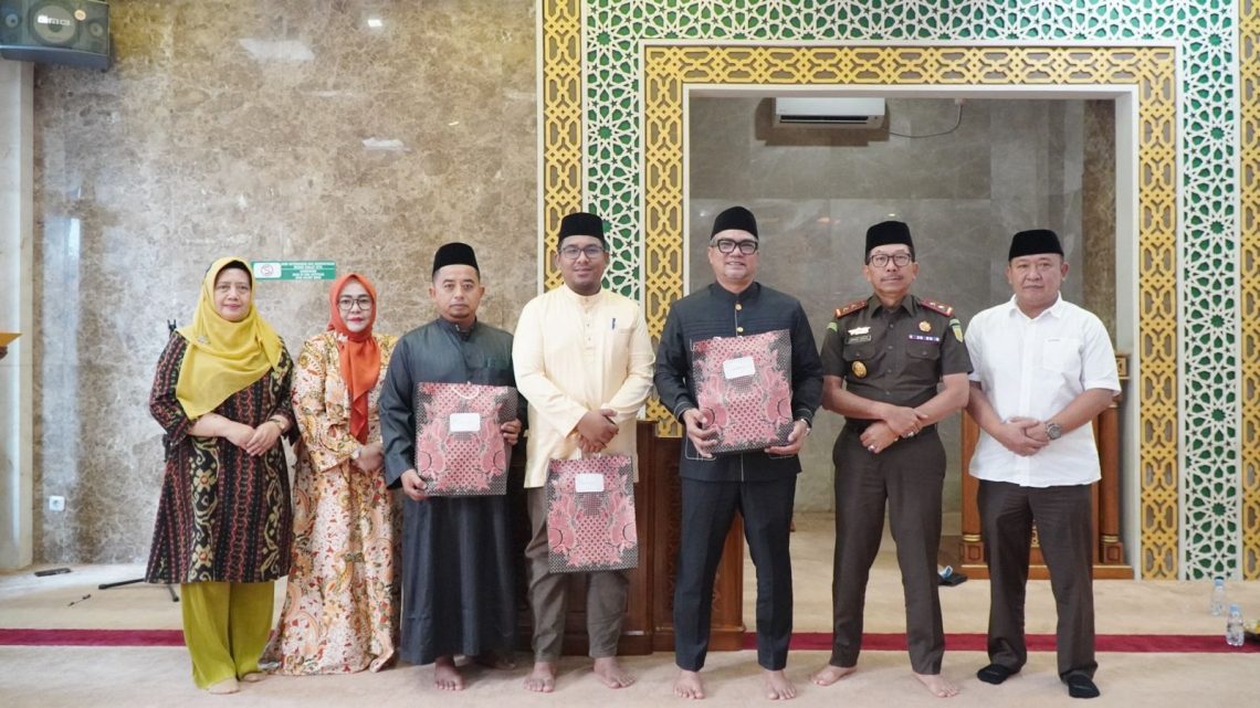 Sambut Ramadan 1445 H, Keluarga Besar Kejaksaan Tinggi Riau Gelar Halal Bihalal