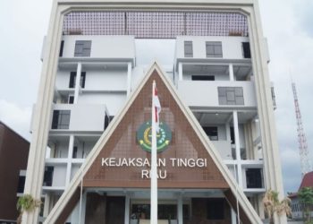 Penyidik Kejati Riau Menyebutkan Perkara Dugaan Suap Oknum SH dan BA di Nyatakan Lengkap P.21