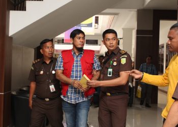 Kadiskes Provinsi Sumut bersama Rekanan Ditahan Jaksa Terkait Dugaan Mark-Up APD Covid-19 