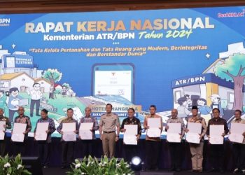 Berkontribusi dalam Pemberantasan Mafia Tanah, Jaksa Agung Terima Penghargaan 
