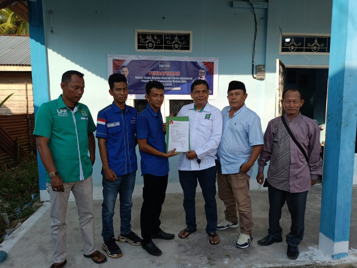 Serius Maju Pilkada 2024, Abu Khoiri Kembalikan Formulir Bacabup ke Demokrat 