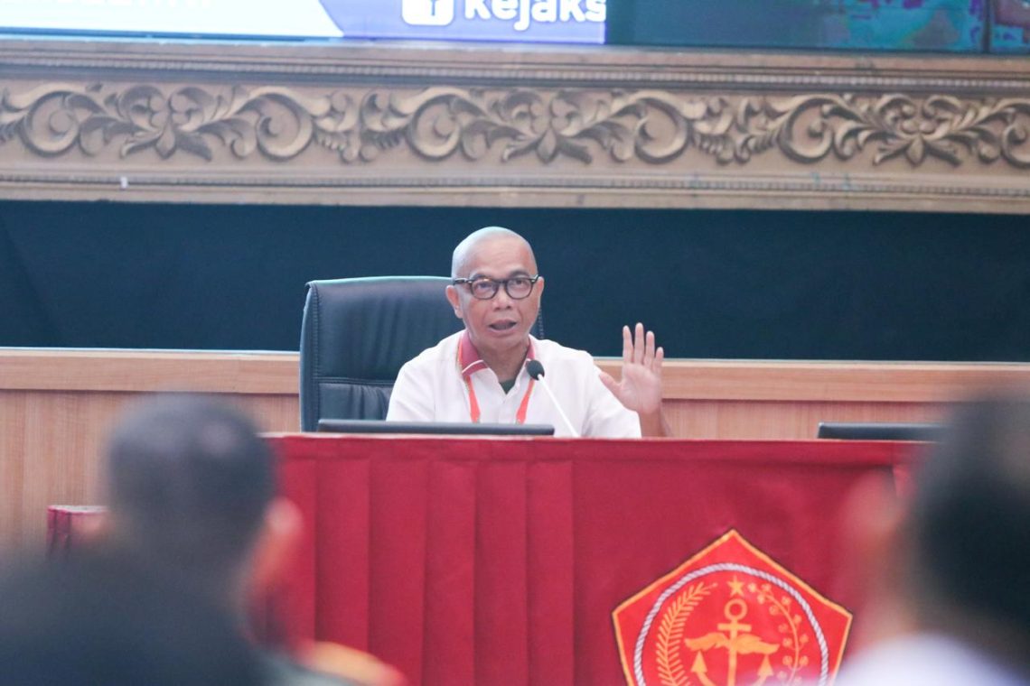 JAM-Intelijen Prof. Dr. Reda Manthovani Berikan Materi di Acara Rakornas PM TNI 2024