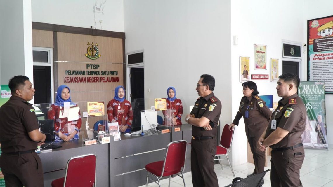 Kajati Riau Tinjau SDM dan Sarana prasarana Kejaksaan Negeri Pelalawan 