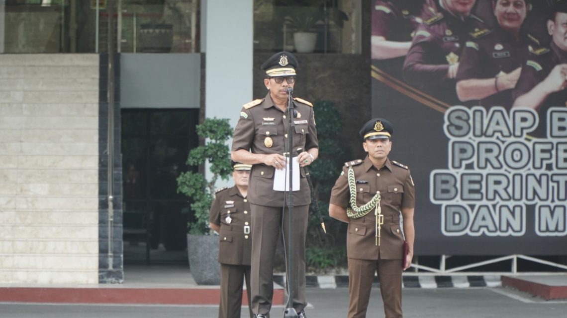 Kajati Riau Akmal Abbas SH, MH. Pimpin Upacara Hari Lahir Pancasila 