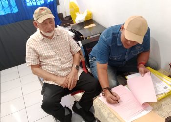 JPU Kejaksaan Saparua Eksekusi Terdakwa Tipikor DD dan ADD H. Eddy Pattisahusiwa SE