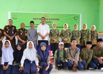 Kajati Bersama Ketua IAD Wilayah Maluku Sambangi Panti Asuhan & Anjangsana di kediaman Istri Purnaja