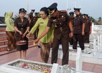 Kajari Rohil Pimpin Upacara Ziarah dalam Rangka Hari Bhakti Adhyaksa ke-64 