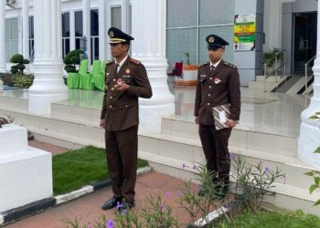 Kajari Rohil selaku Inspektur Upacara Peringatan HBA ke 64 Membacakan Amanat Jaksa Agung 