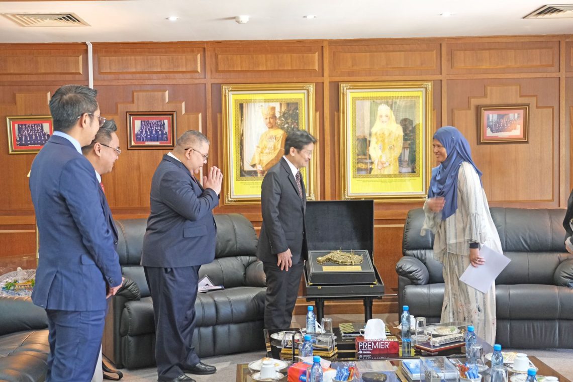 JAM- Datun Kejagung Melaksanakan Courtesy Call ke Jaksa Agung Brunei Darussalam