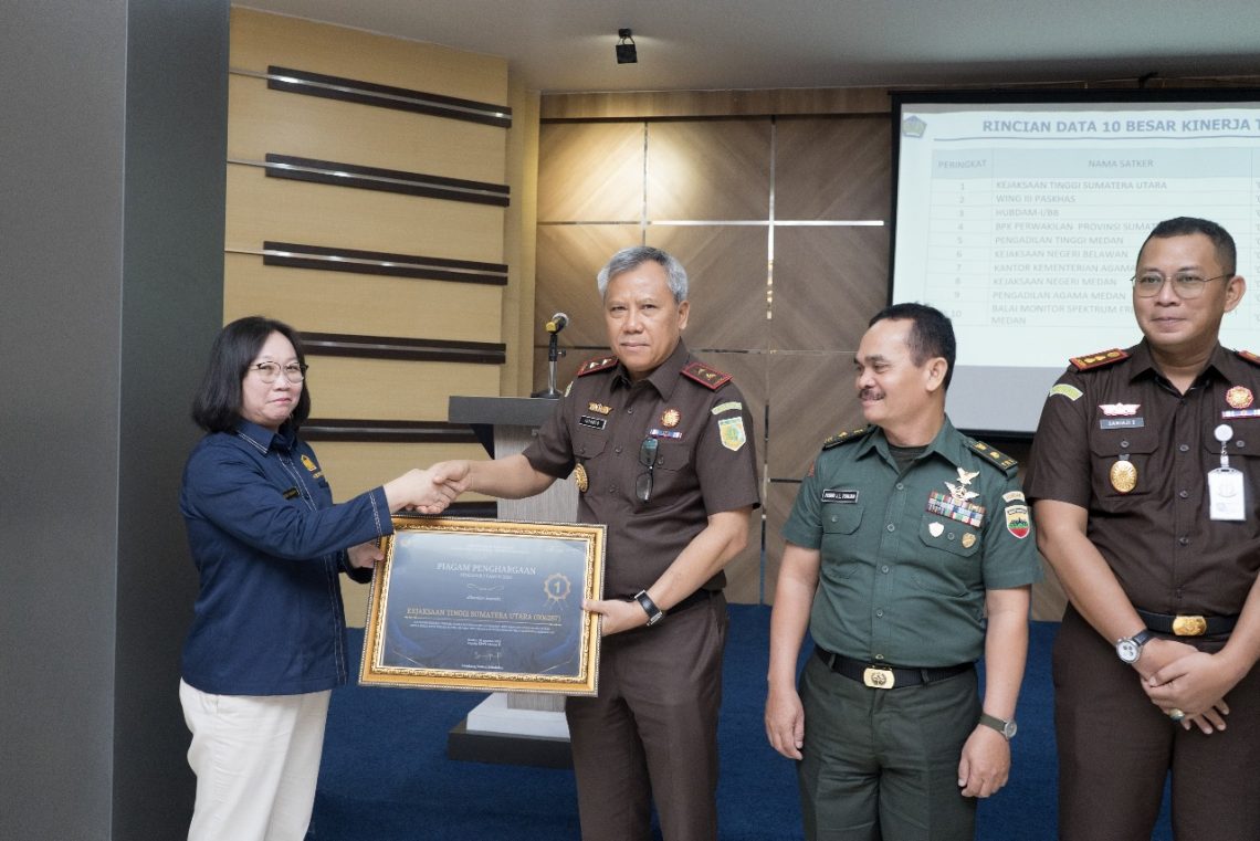 Kejati Sumut Terima Penghargaan Peringkat I Kinerja Terbaik Semester I/2024