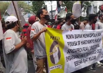 Tampil Beda Nih! PETIR Demo Menkopulhukam Desak Periksa SF Hariyanto