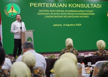 Ketua Pengawas ST Burhanuddin: IAD sebagai Wadah Wanita-wanita Hebat para Istri Insan Adhyaksa