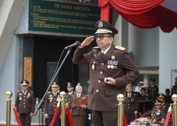 Upacara Hari Lahir Kejaksaan RI ke 79 Tahun 2024 Dipimpin oleh Kajati Riau Akmal Abbas SH.,MH