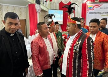 Plt Kajari Bambang Heripurwanto Hadiri Rapat Paripurna HUT Kabupaten SBB ke – 21