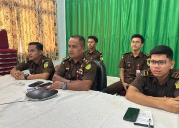 Kasi Pidsus Kejari SBB Mengikuti Zoom Sosialisasi Aplikasi SIMPLEMONEV