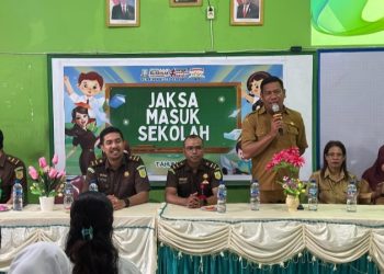 Kejari Seram Bagian Barat Adakan JMS di SMP ALHILAAL Kecamatan Kairatu Barat