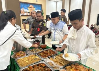 Plt. Kajari SBB dan Jajaran Maknai Esensi Bulan Ramadhan