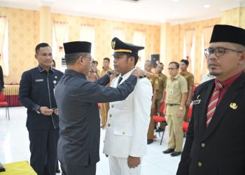 Kabag Kesra dan Camat Bangko Pusako Dilantik, Ini Kata Sekda Rohil 