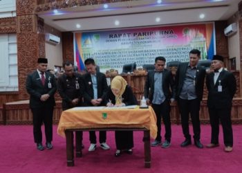 DPRD Rohil Secara Resmi Menetapkan APBD Tahun 2025 Sebanyak 2,6 Triliun