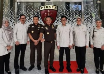 Ubur-ubur Ikan Lele, Komjak Apresiasi Kinerja JAM Pidsus Le !