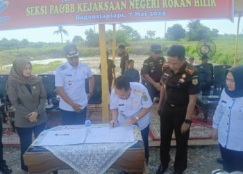 Bupati H. Bistamam Hadiri Kegiatan Pemusnahan Barang Bukti 817 Ballpress