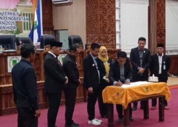 DPRD Rokan Hilir Gelar Rapat Paripurna Penetapan APBD Tahun 2025