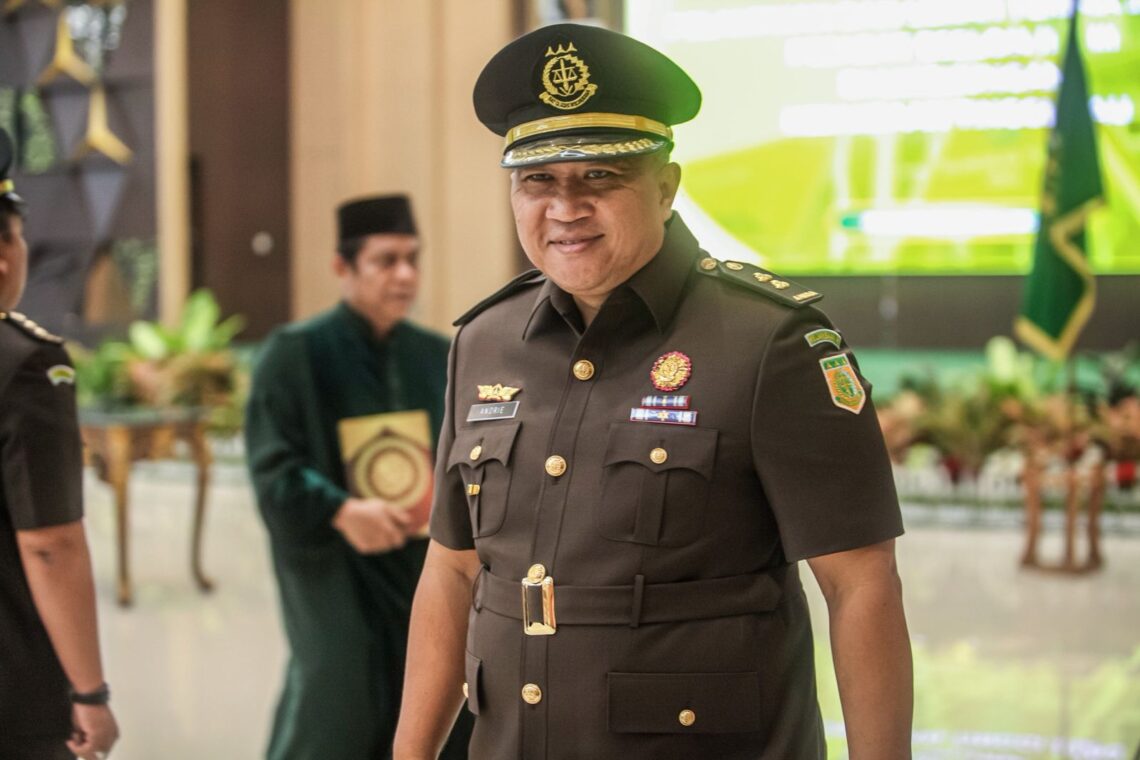 Menyala Abang Ku ! “Kim Jong Un” Sah Jabat Koordinator Kejati Riau