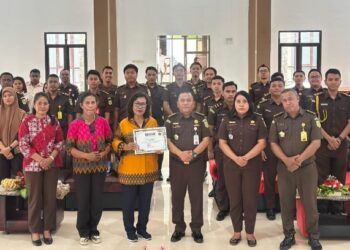 Plt Kajari SBB:  Keberadaan Kelompok Rentan Bukan Untuk Dikasihani, Tapi Diberdayakan