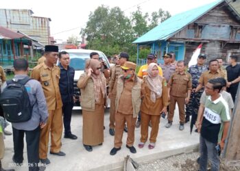 Kunker di Sinaboi, Bupati H. Bistamam Sosialisasikan Bahaya Penyakit Malaria 