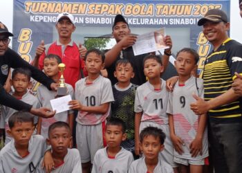 Bocah Simpang FC Tampil Juara 1 Turnamen Sepak Bola Kep Sinaboi & Kel Sinaboi Kota