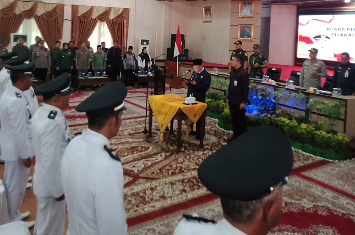 Bupati Rohil H.Bistamam Lantik 69 Penghulu AMJ, Berikut Daftar Namanya