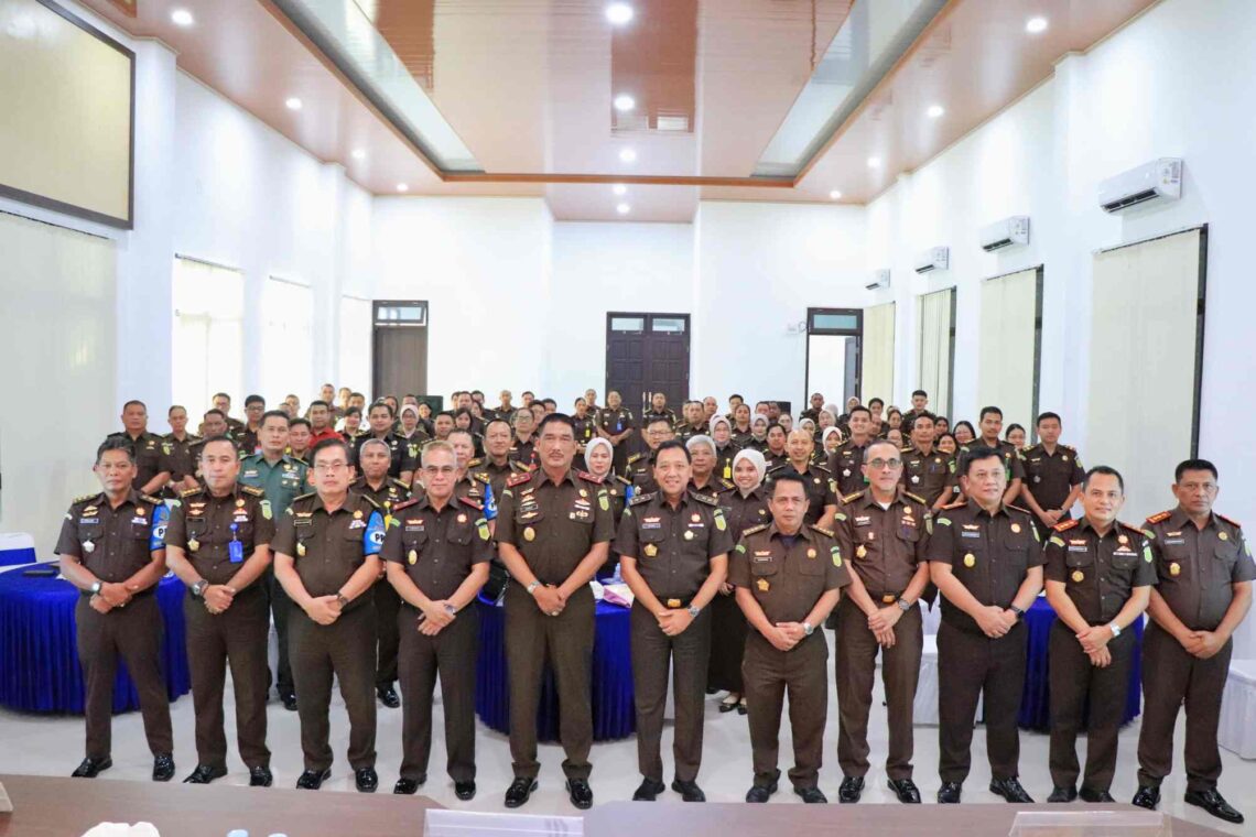 Kajati Maluku Sambut Kedatangan Tim Inspeksi bidang Pengawasan Kejagung RI