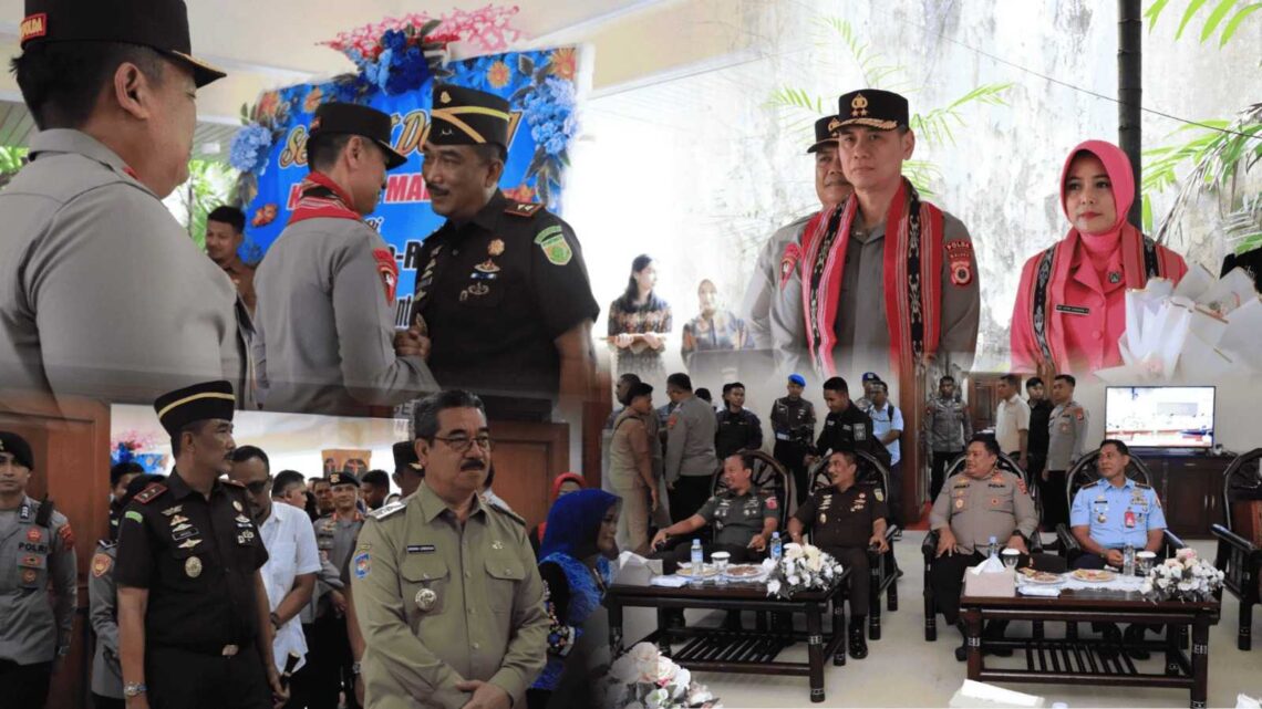 Kajati Agoes SP Bersama Jajaran Forkopimda Jemput Kapolda Baru di Bandara Pattimura 