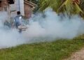 Puskesmas Sinaboi Lakukan Fogging Nyamuk dirumah – rumah Warga Darussalam