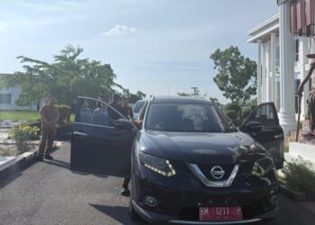 Kejari Rohil Tarik Kembali 2 Mobnas ‎Dari  TT dan WAM, Ini Jenis Mobilnya