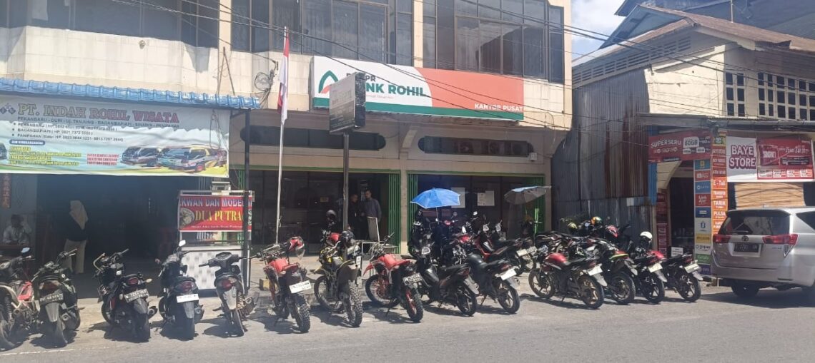 Terkait Tuntutan WMK Mundur Dari Jabatan Dirut, Wabup Rohil Jhoni Charles Turun Tangan