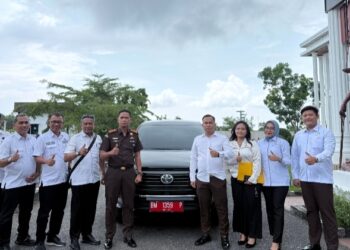 Eks Kabid Inisial WN Disurati Kejari Rohil Langsung Kembalikan Mobil Dinas ke BPKAD 