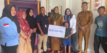 Salurkan JKM BPJS ke Ahli Waris, Ketua Apdesi Rohil Apresiasi Kepenghuluan Sinaboi