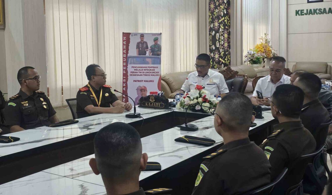 Kajati Agoes SP Pimpin Sosialisasi Internal Penguatan Pengamanan Pimpinan Melalui Integrasi Peran TNI