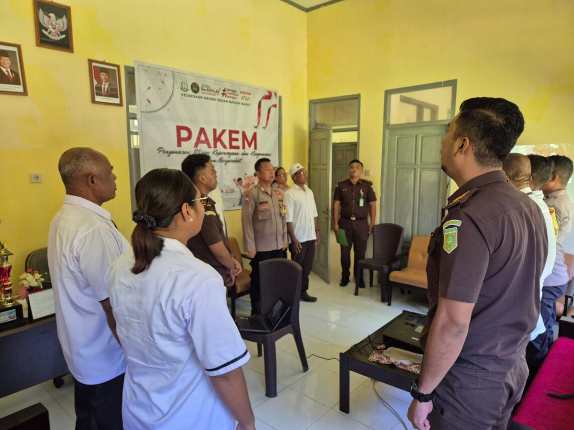 Kejari SBB Melaksanakan Giat Pakem di Dua Kecamatan 