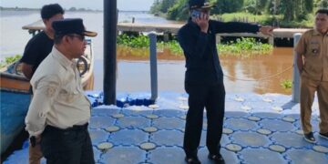 Wabup Rohil Ungkap Pekerjaan Halte Sungai TPTM Plafonnya Rusak dan Tiangnya Miring