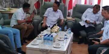 Puluhan Karyawan Jumpa Bupati H. Bistamam Bahas Bank Rohil, Tapi Kesimpulannya