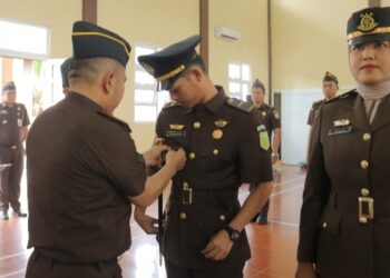 Kajari Bambang Heripurwanto Lantik Kasubsi Intelijen dan Datun Kejari Abdya