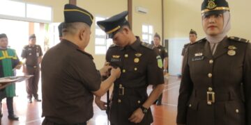 Kajari Bambang Heripurwanto Lantik Kasubsi Intelijen dan Datun Kejari Abdya